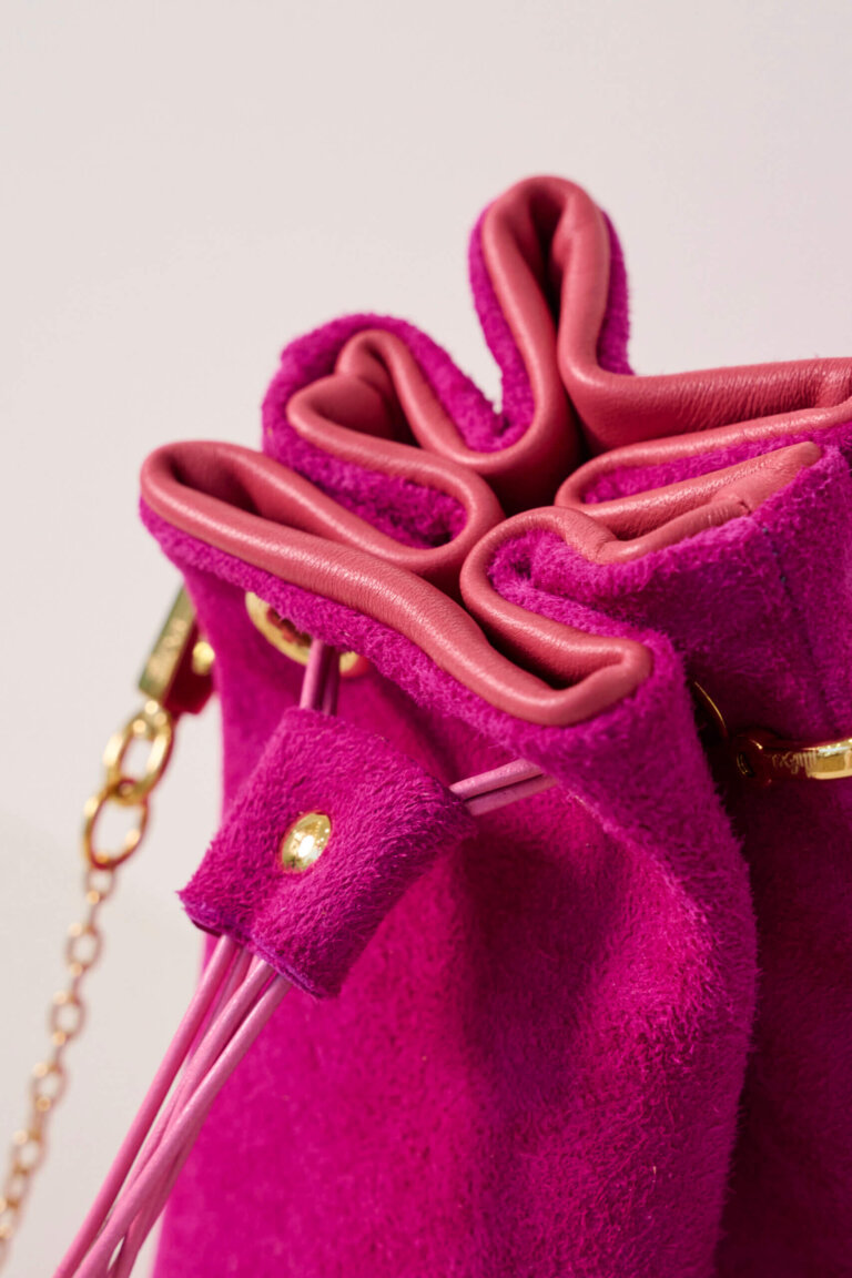 Mini Wave Pouch Bag in Fuschia