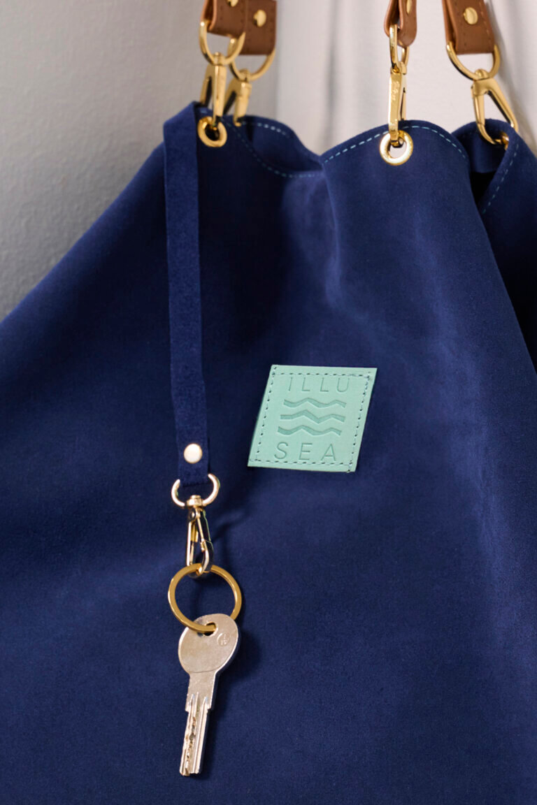 Riviera Tote Bag in Navy Blue