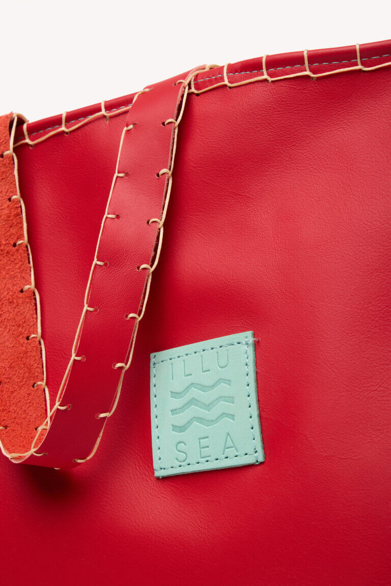 Sunset Tote Bag in Red