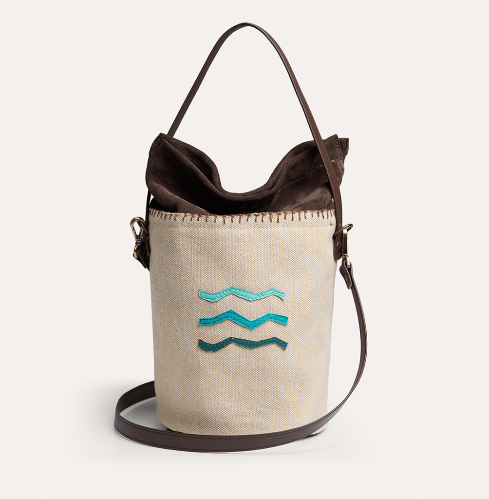Horizon Bucket Bag in Natural