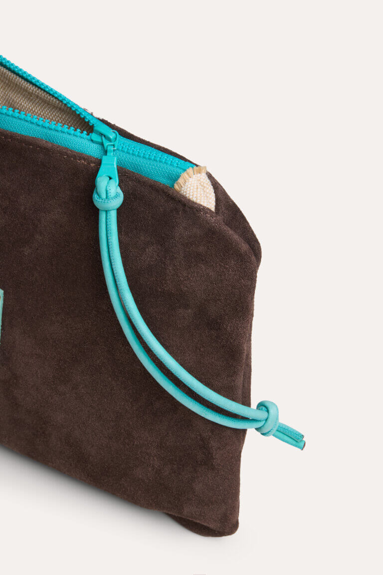 Salty Clutch Bag in Cocoa
